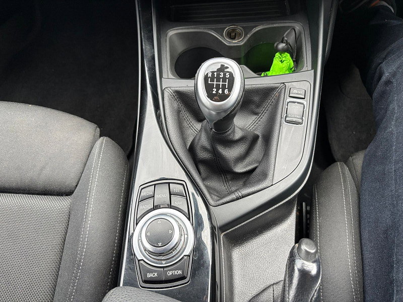 BMW 1 Series 1.5 118i Sport Hatchback 5dr Petrol Manual Euro 6 (s/s) (136 ps) 5dr Manual 2026