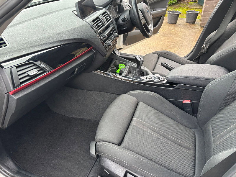 BMW 1 Series 1.5 118i Sport Hatchback 5dr Petrol Manual Euro 6 (s/s) (136 ps) 5dr Manual 2026