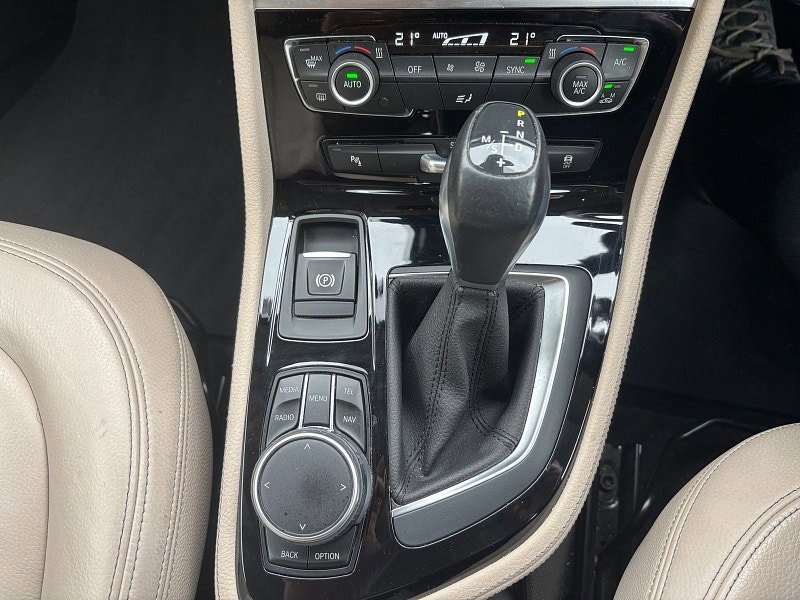 BMW 2 Series Active Tourer 2.0 225i Luxury MPV 5dr Petrol Auto xDrive Euro 6 (s/s) (231 ps) 4dr Automatic 2026