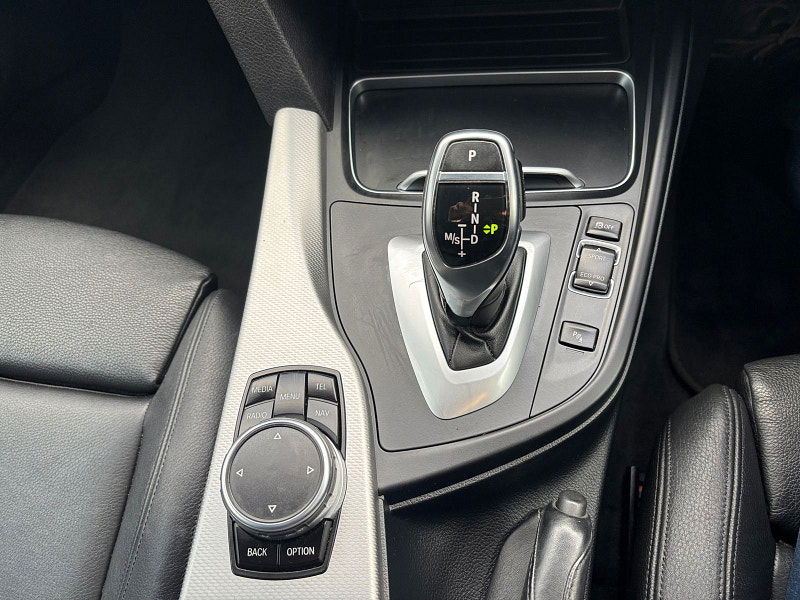 BMW 4 Series 2.0 420i M Sport Coupe 2dr Petrol Auto Euro 6 (s/s) (184 ps) 2dr Automatic 2025