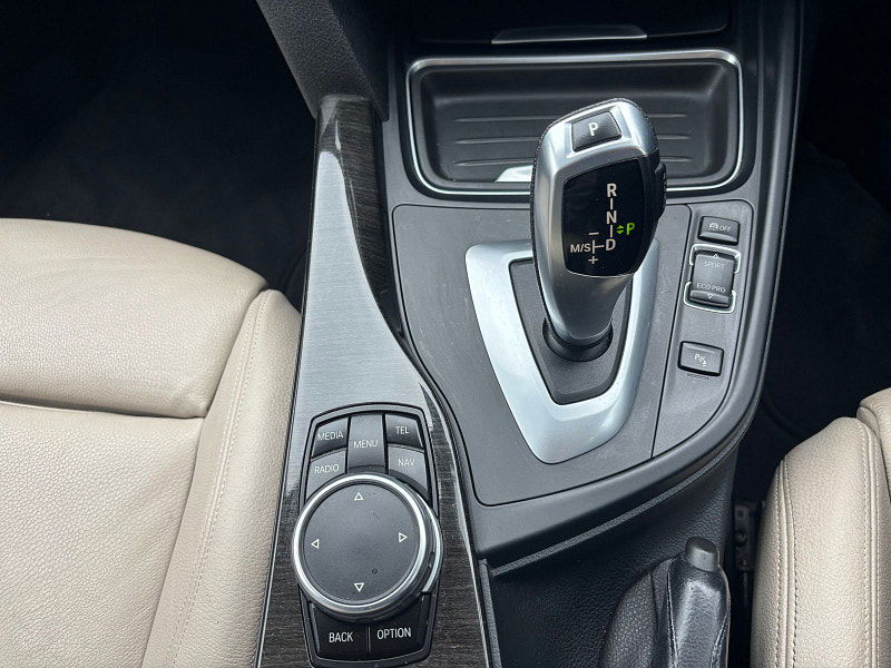 BMW 4 Series Gran Coupe 2.0 420d Luxury Hatchback 5dr Diesel Auto xDrive Euro 6 (s/s) (184 ps) 5dr Automatic 2025