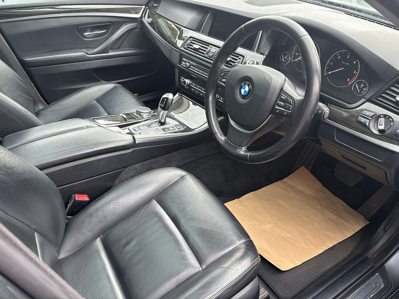 BMW 5 Series 2.0 520d Luxury Touring 5dr Diesel Auto Euro 6 (s/s) (190 ps) 5dr Automatic 2025