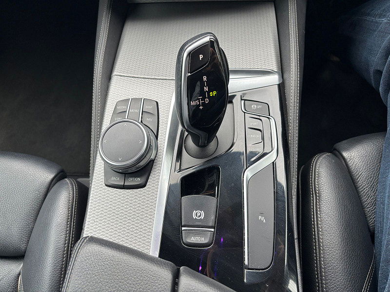 BMW 5 Series 2.0 520d M Sport Touring 5dr Diesel Auto Euro 6 (s/s) (190 ps) 5dr Automatic 2025
