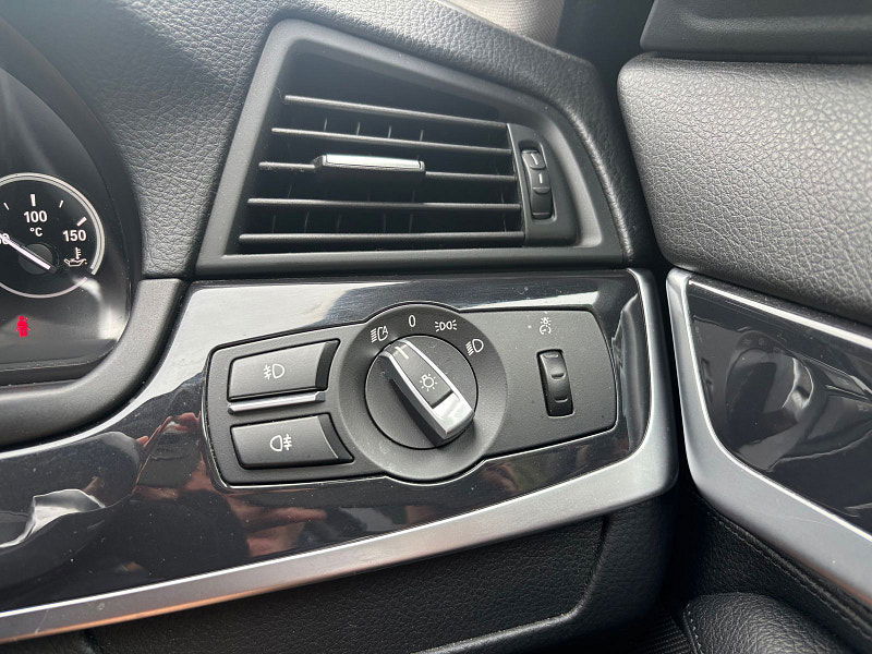 BMW 5 Series 2.0 520d SE Touring 5dr Diesel Auto Euro 6 (s/s) (190 ps) 5dr Automatic 2025
