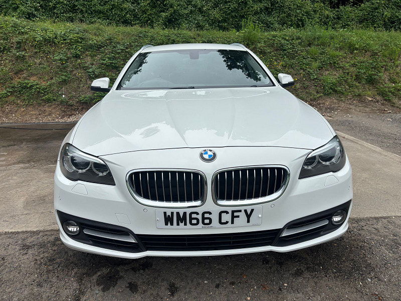 BMW 5 Series 2.0 520d SE Touring 5dr Diesel Auto Euro 6 (s/s) (190 ps) 5dr Automatic 2025