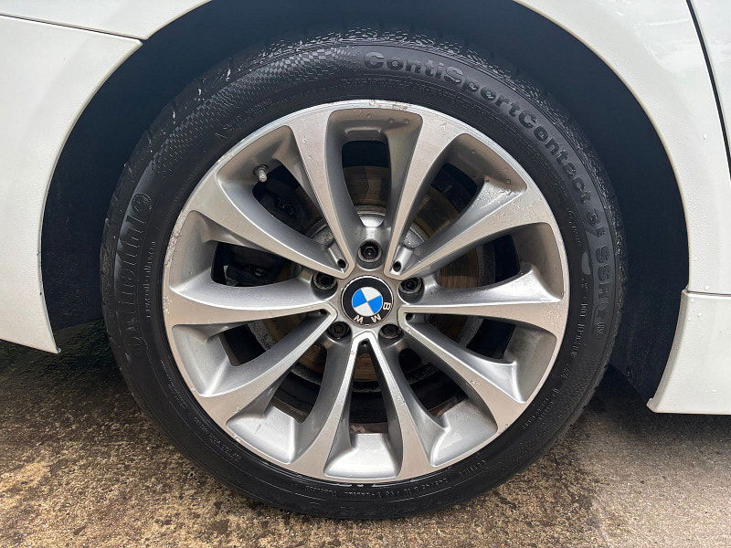 BMW 5 Series 2.0 520d SE Touring 5dr Diesel Auto Euro 6 (s/s) (190 ps) 5dr Automatic 2025