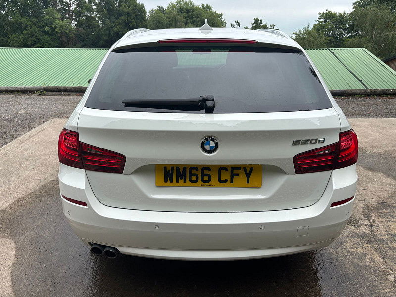 BMW 5 Series 2.0 520d SE Touring 5dr Diesel Auto Euro 6 (s/s) (190 ps) 5dr Automatic 2025