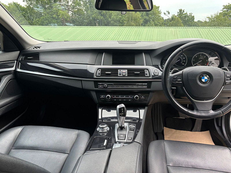 BMW 5 Series 2.0 520d SE Touring 5dr Diesel Auto Euro 6 (s/s) (190 ps) 5dr Automatic 2025