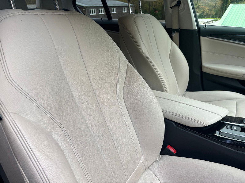 BMW 5 Series 2.0 520i GPF SE Saloon 4dr Petrol Auto Euro 6 (s/s) (184 ps) 4dr Automatic 2025