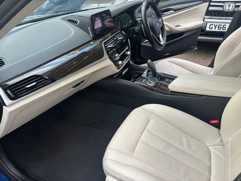 BMW 5 Series 2.0 520i GPF SE Saloon 4dr Petrol Auto Euro 6 (s/s) (184 ps) 4dr Automatic 2025