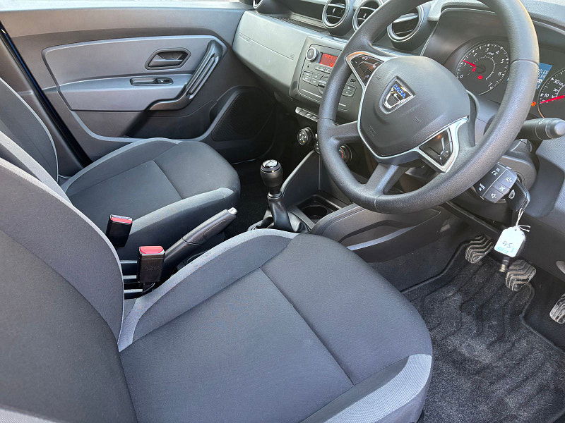 Dacia Duster 1.0 TCe Essential SUV 5dr Petrol Manual Euro 6 (s/s) (100 ps) 5dr Manual 2026