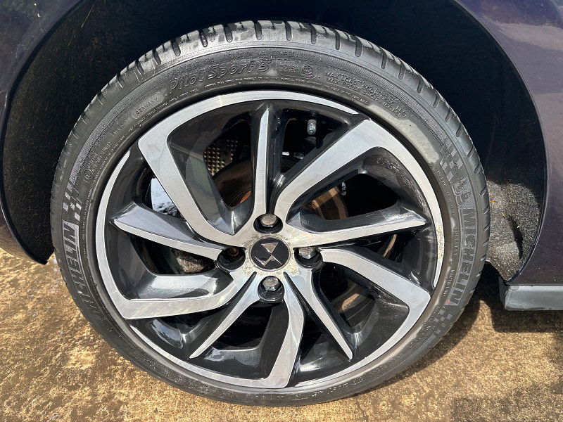 DS Automobiles DS 3 1.6 BlueHDi Prestige Hatchback 3dr Diesel Manual Euro 6 (s/s) (120 ps) 3dr Manual 2025