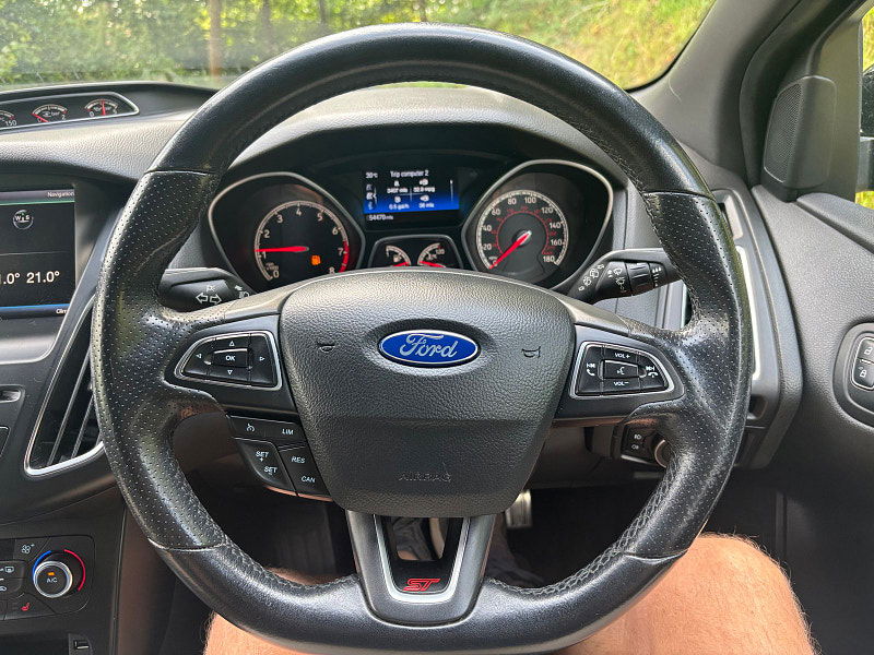Ford Focus 2.0T EcoBoost ST-3 Hatchback 5dr Petrol Manual Euro 6 (s/s) (250 ps) 5dr Manual 2025