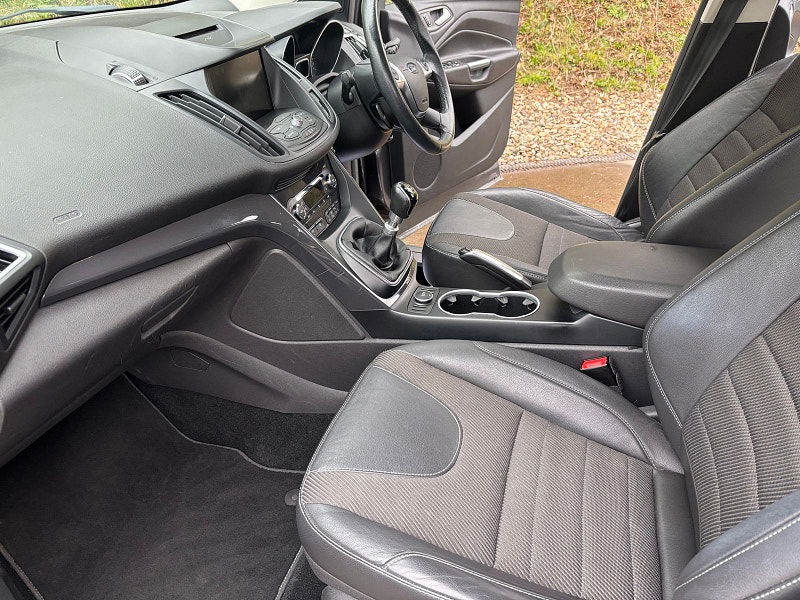 Ford Kuga 2.0 TDCi Titanium SUV 5dr Diesel Manual 2WD Euro 6 (s/s) (150 ps) 5dr Manual 2026