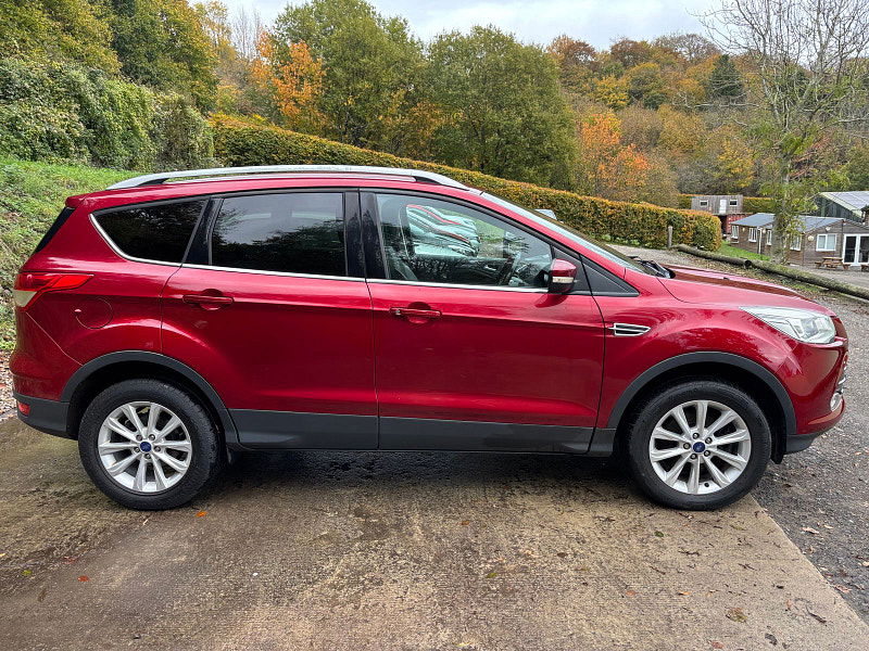 Ford Kuga 2.0 TDCi Titanium SUV 5dr Diesel Manual 2WD Euro 6 (s/s) (150 ps) 5dr Manual 2025