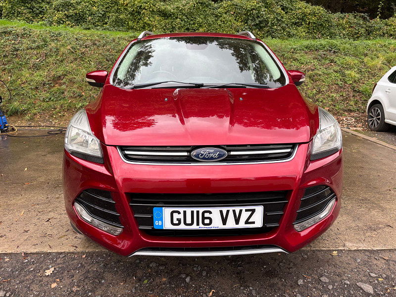 Ford Kuga 2.0 TDCi Titanium SUV 5dr Diesel Manual 2WD Euro 6 (s/s) (150 ps) 5dr Manual 2025