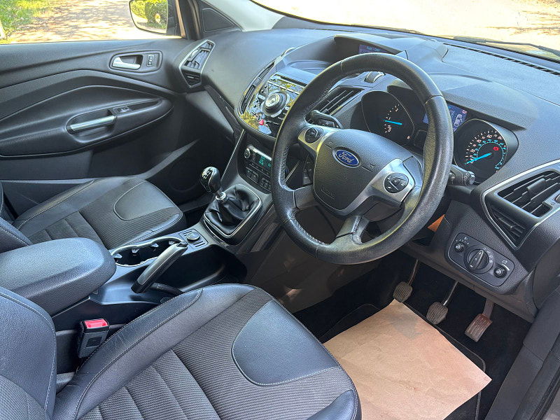 Ford Kuga 2.0 TDCi Titanium SUV 5dr Diesel Manual AWD Euro 6 (s/s) (180 ps) 5dr Manual 2025