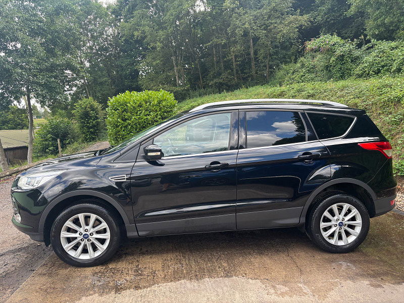 Ford Kuga 2.0 TDCi Titanium SUV 5dr Diesel Manual AWD Euro 6 (s/s) (180 ps) 5dr Manual 2025