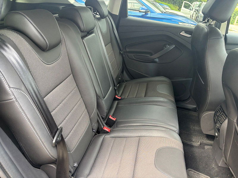Ford Kuga 2.0 TDCi Titanium SUV 5dr Diesel Manual AWD Euro 6 (s/s) (180 ps) 5dr Manual 2025