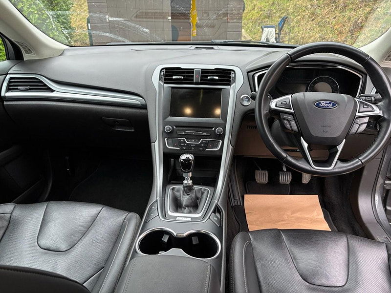 Ford Mondeo 2.0 TDCi Titanium Edition Hatchback 5dr Diesel Manual Euro 6 (s/s) (150 ps) 5dr Manual 2025