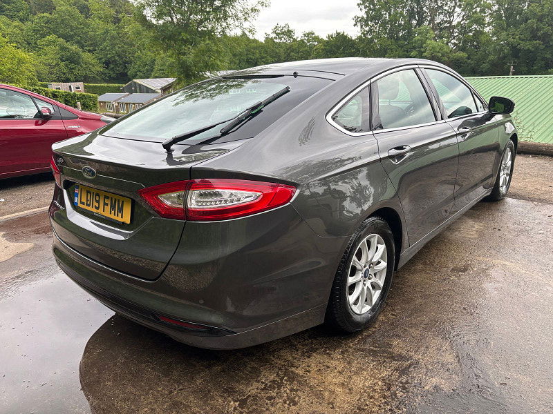 Ford Mondeo 2.0 TDCi Titanium Edition Hatchback 5dr Diesel Manual Euro 6 (s/s) (150 ps) 5dr Manual 2025