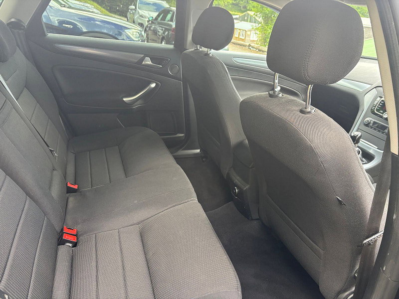 Ford Mondeo 2.0 TDCi Titanium Estate 5dr Diesel Manual Euro 5 (140 ps) 5dr Manual 2026
