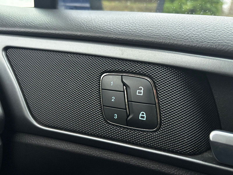 Ford Mondeo 2.0T EcoBoost Titanium Estate 5dr Petrol Auto Euro 6 (s/s) (240 ps) 5dr Automatic 2026