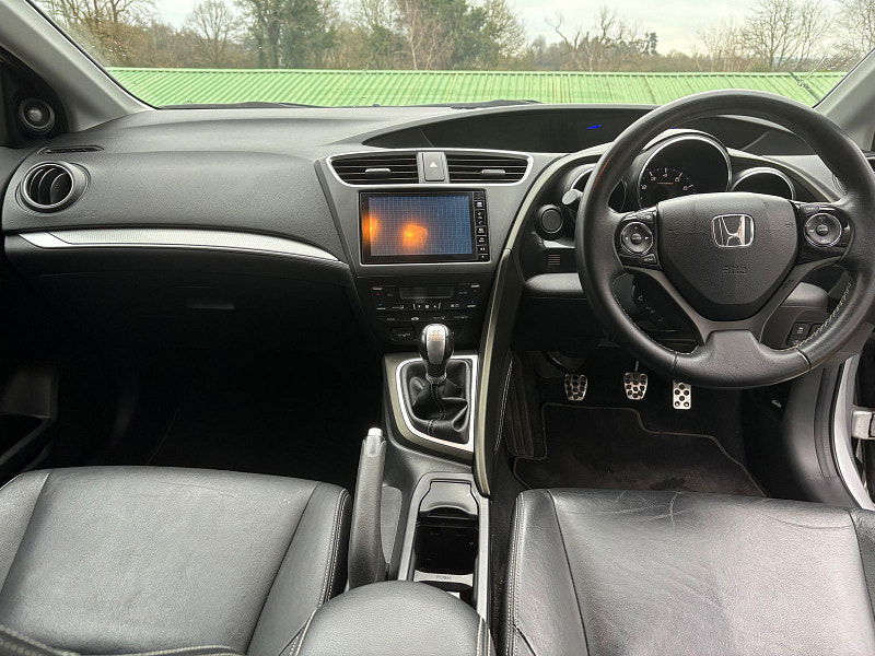 Honda Civic 1.8 i-VTEC SR Hatchback 5dr Petrol Manual Euro 6 (s/s) (142 ps) 5dr Manual 2025