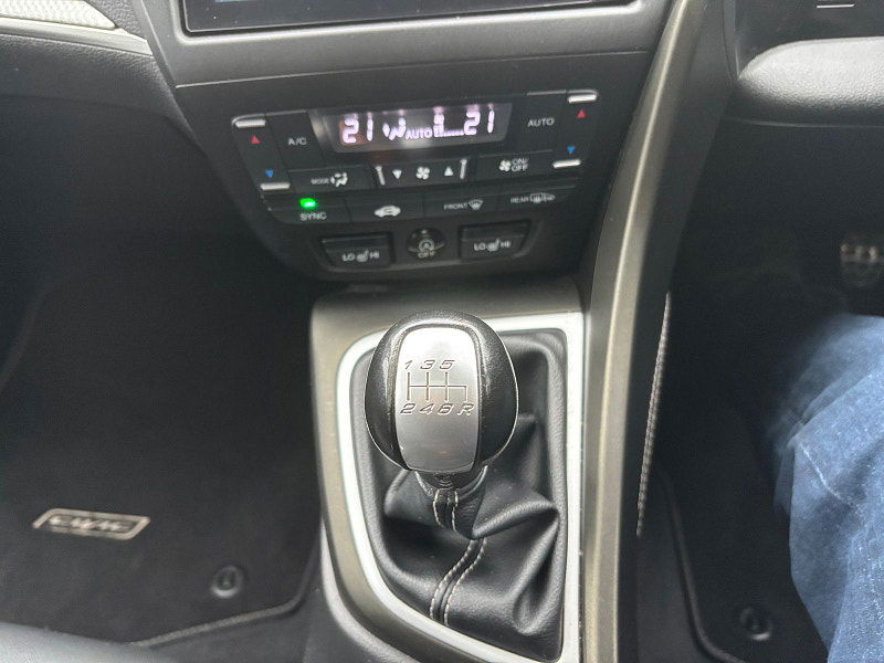 Honda Civic 1.8 i-VTEC SR Hatchback 5dr Petrol Manual Euro 6 (s/s) (142 ps) 5dr Manual 2025