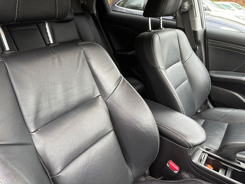 Honda Civic 1.8 i-VTEC SR Hatchback 5dr Petrol Manual Euro 6 (s/s) (142 ps) 5dr Manual 2025