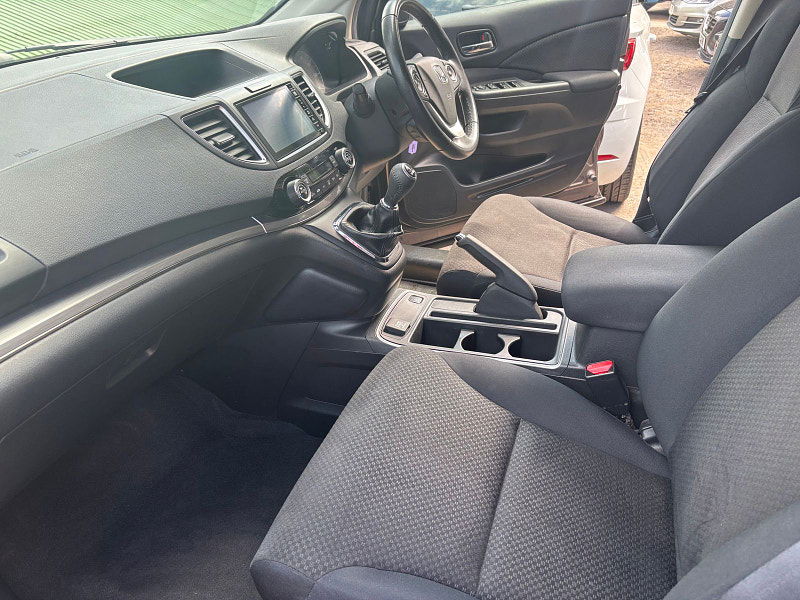 Honda CR-V 2.0 i-VTEC SE Plus Navi SUV 5dr Petrol Manual 4WD Euro 6 (s/s) (155 ps) 5dr Manual 2025