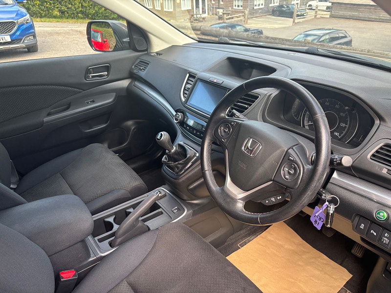 Honda CR-V 2.0 i-VTEC SE Plus Navi SUV 5dr Petrol Manual 4WD Euro 6 (s/s) (155 ps) 5dr Manual 2025
