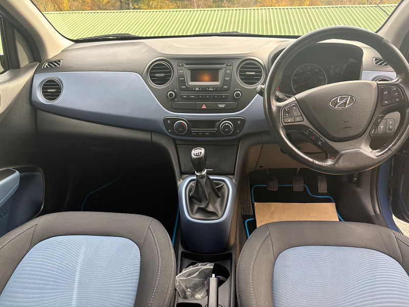 Hyundai I10 1.2 Premium SE Hatchback 5dr Petrol Manual Euro 5 (87 ps) 5dr Manual 2025