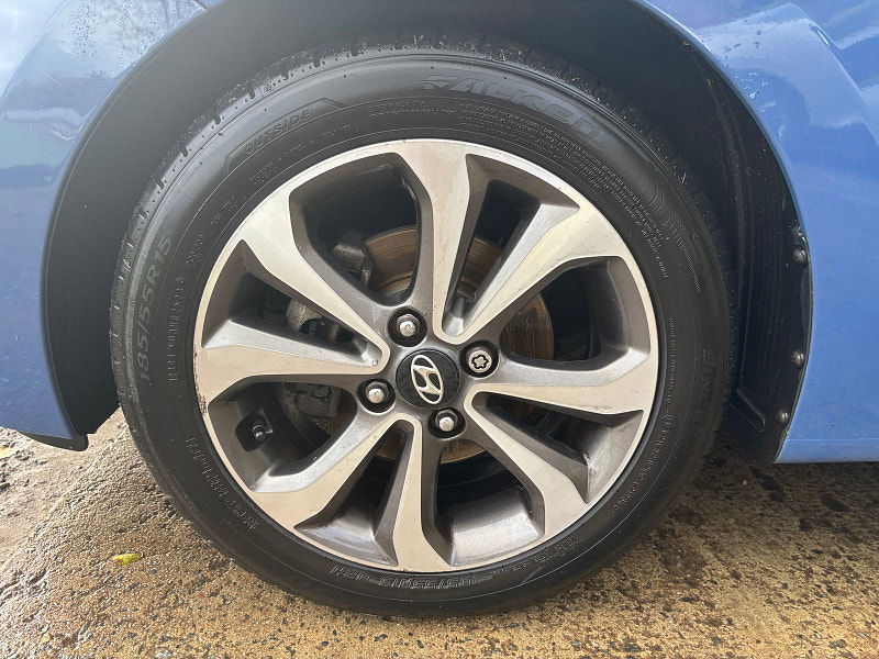 Hyundai I10 1.2 Premium SE Hatchback 5dr Petrol Manual Euro 5 (87 ps) 5dr Manual 2025