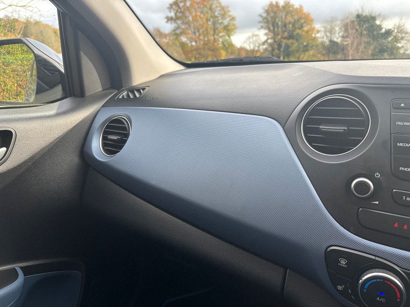 Hyundai I10 1.2 Premium SE Hatchback 5dr Petrol Manual Euro 5 (87 ps) 5dr Manual 2025