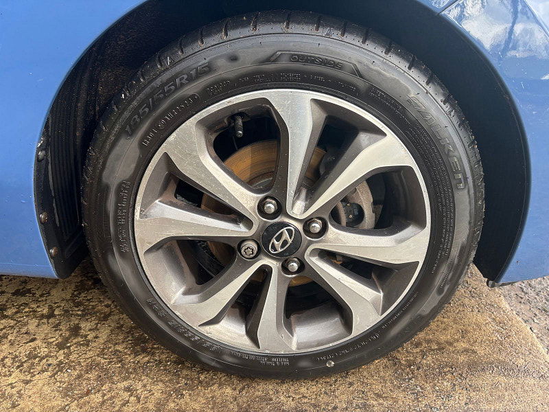 Hyundai I10 1.2 Premium SE Hatchback 5dr Petrol Manual Euro 5 (87 ps) 5dr Manual 2025