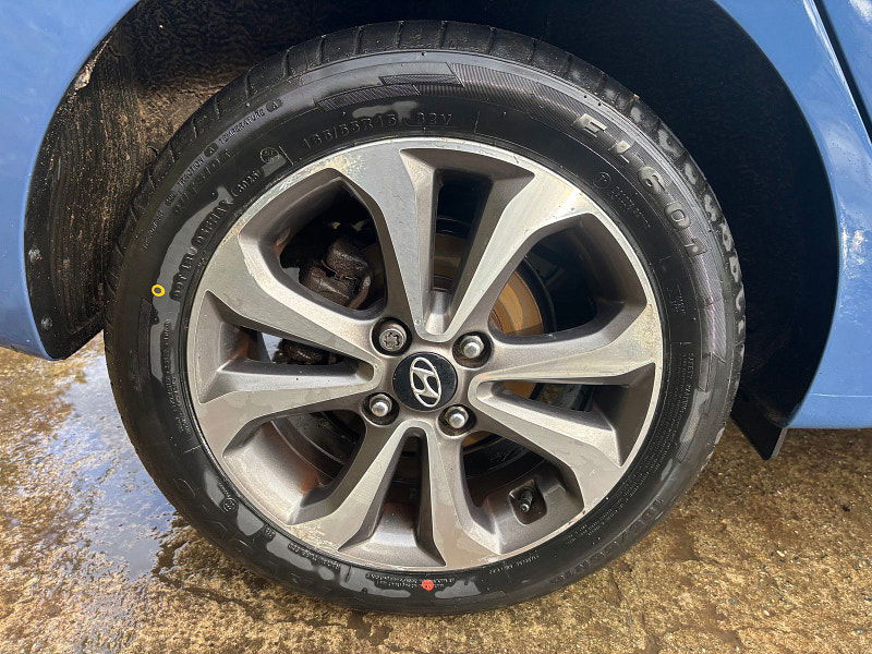 Hyundai I10 1.2 Premium SE Hatchback 5dr Petrol Manual Euro 5 (87 ps) 5dr Manual 2025