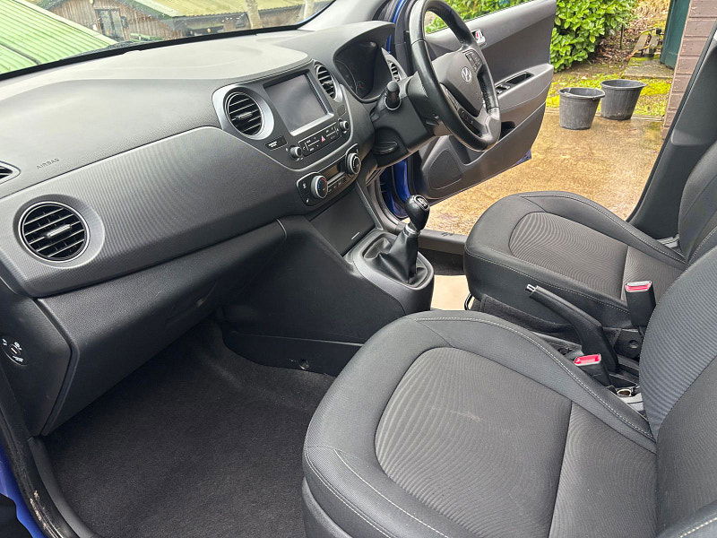 Hyundai I10 1.2 Premium SE Hatchback 5dr Petrol Manual Euro 6 (87 ps) 5dr Manual 2026