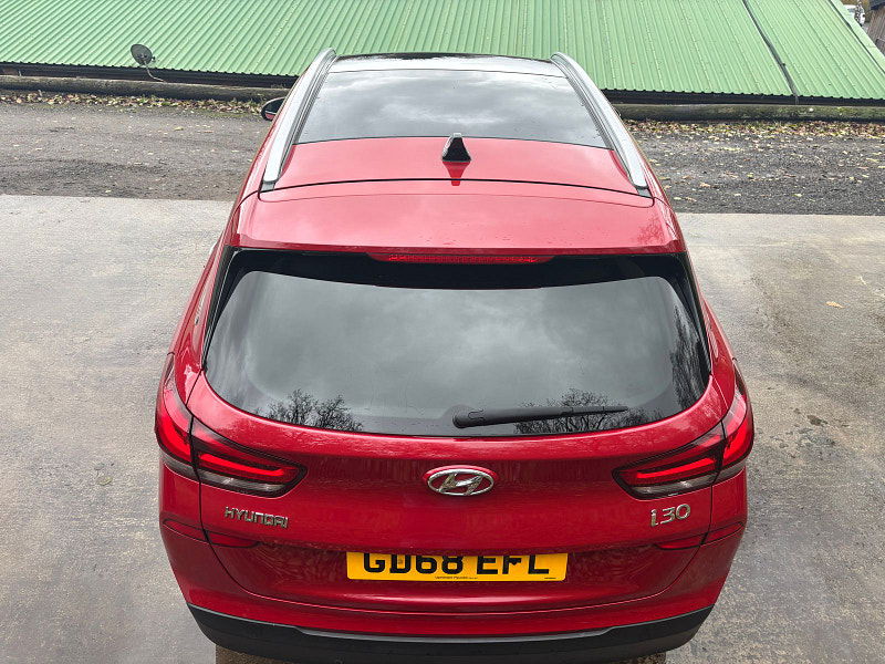 Hyundai I30 1.4 T-GDi GPF Premium SE Tourer 5dr Petrol DCT Euro 6 (s/s) (140 ps) 5dr Automatic 2025