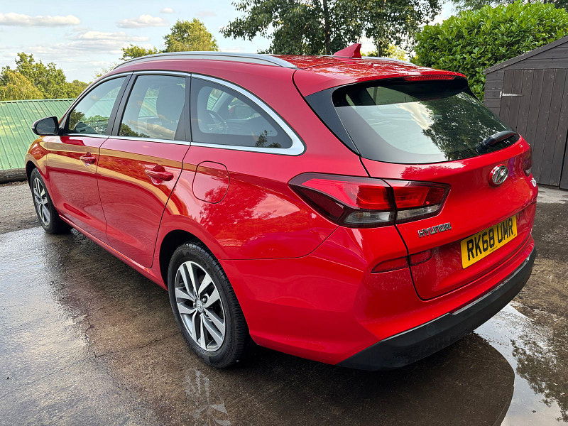 Hyundai I30 1.6 CRDi SE Nav Tourer 5dr Diesel Manual Euro 6 (s/s) (110 ps) 5dr Manual 2025