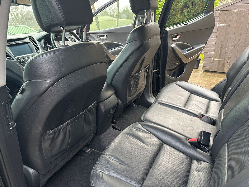 Hyundai Santa Fe 2.2 CRDi Blue Drive Premium SE SUV 5dr Diesel Auto 4WD Euro 6 (s/s) (7 Seat) (200 ps) 5dr Automatic 2026