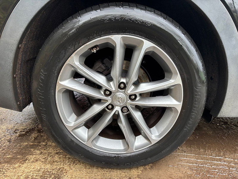 Hyundai Santa Fe 2.2 CRDi Blue Drive Premium SE SUV 5dr Diesel Auto 4WD Euro 6 (s/s) (7 Seat) (200 ps) 5dr Automatic 2026