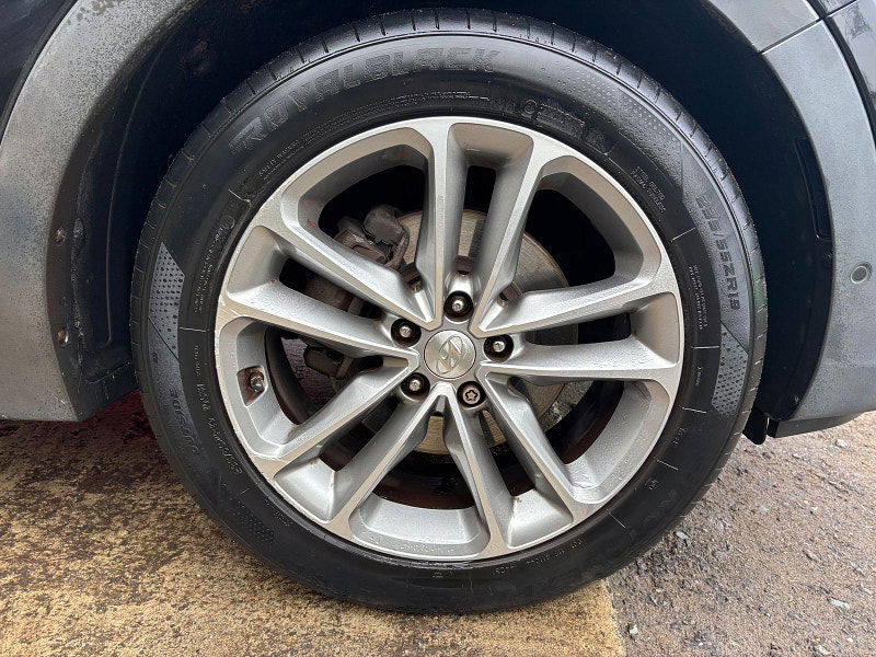 Hyundai Santa Fe 2.2 CRDi Blue Drive Premium SE SUV 5dr Diesel Auto 4WD Euro 6 (s/s) (7 Seat) (200 ps) 5dr Automatic 2026