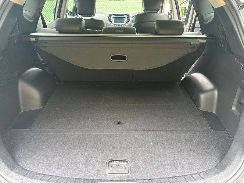 Hyundai Santa Fe 2.2 CRDi Blue Drive Premium SUV 5dr Diesel Auto 4WD Euro 6 (s/s) (200 ps) 5dr Automatic 2025