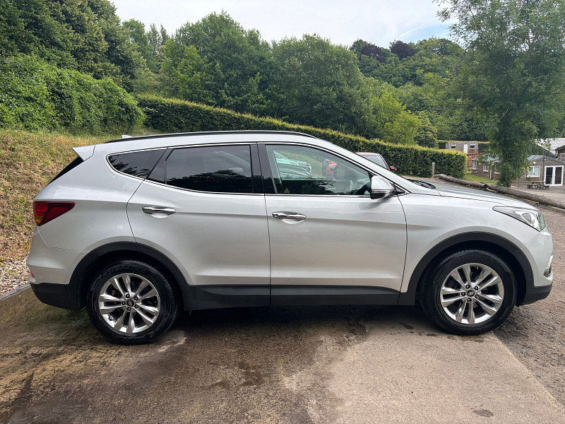 Hyundai Santa Fe 2.2 CRDi Blue Drive Premium SUV 5dr Diesel Auto 4WD Euro 6 (s/s) (200 ps) 5dr Automatic 2025