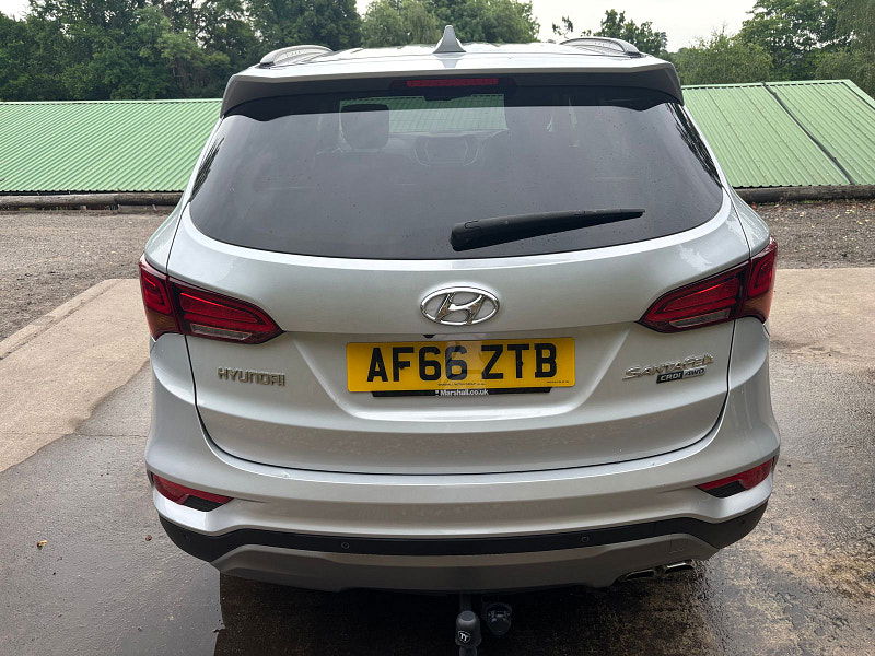 Hyundai Santa Fe 2.2 CRDi Blue Drive Premium SUV 5dr Diesel Auto 4WD Euro 6 (s/s) (200 ps) 5dr Automatic 2025