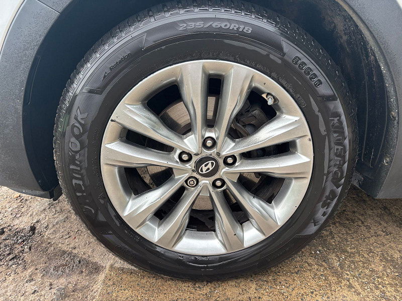Hyundai Santa Fe 2.2 CRDi Blue Drive Premium SUV 5dr Diesel Auto 4WD Euro 6 (s/s) (200 ps) 5dr Automatic 2025