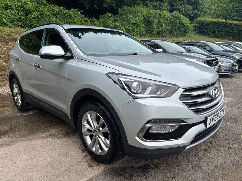 Hyundai Santa Fe 2.2 CRDi Blue Drive Premium SUV 5dr Diesel Auto 4WD Euro 6 (s/s) (200 ps) 5dr Automatic 2025