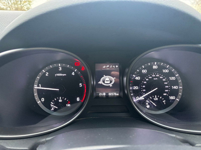 Hyundai Santa Fe 2.2 CRDi Blue Drive Premium SUV 5dr Diesel Manual 4WD Euro 6 (s/s) (200 ps) 5dr Manual 2025