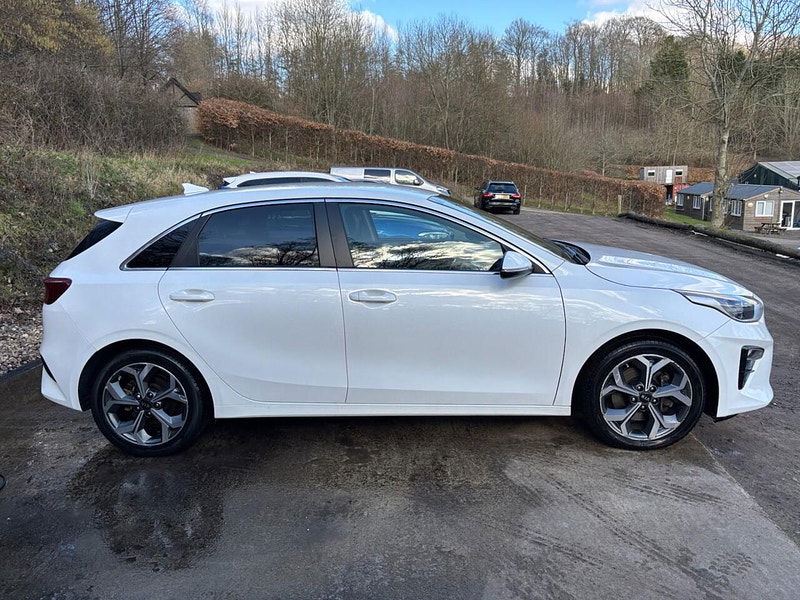Kia Ceed 1.4 T-GDi 3 Hatchback 5dr Petrol DCT Euro 6 (s/s) (138 bhp) 5dr Automatic 2025